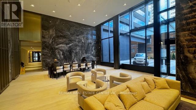 1010 - 127 Broadway Avenue, Toronto, Ontario  M4P 1V4 - Photo 17 - C12461297