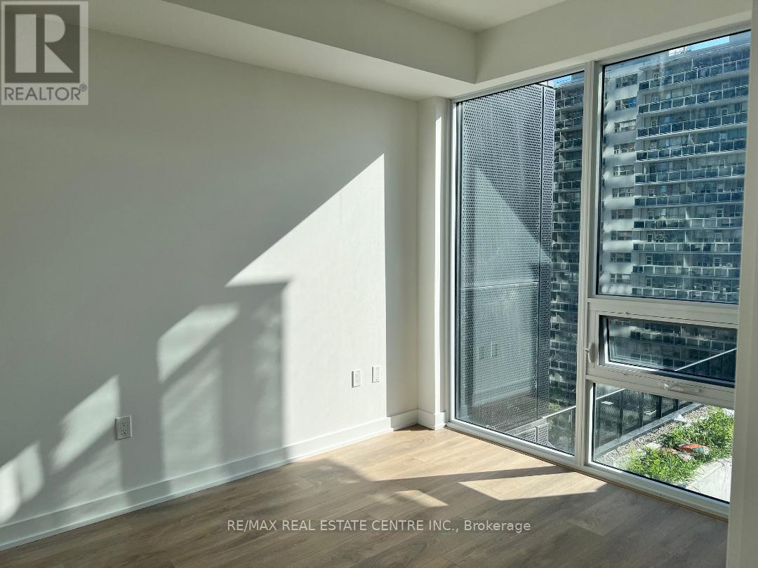 1010 - 127 Broadway Avenue, Toronto, Ontario  M4P 1V4 - Photo 7 - C12461297