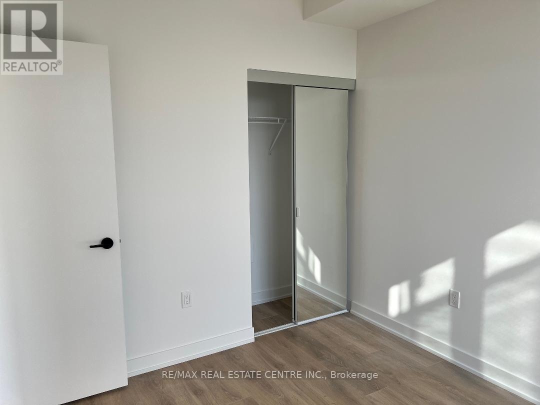 1010 - 127 Broadway Avenue, Toronto, Ontario  M4P 1V4 - Photo 8 - C12461297