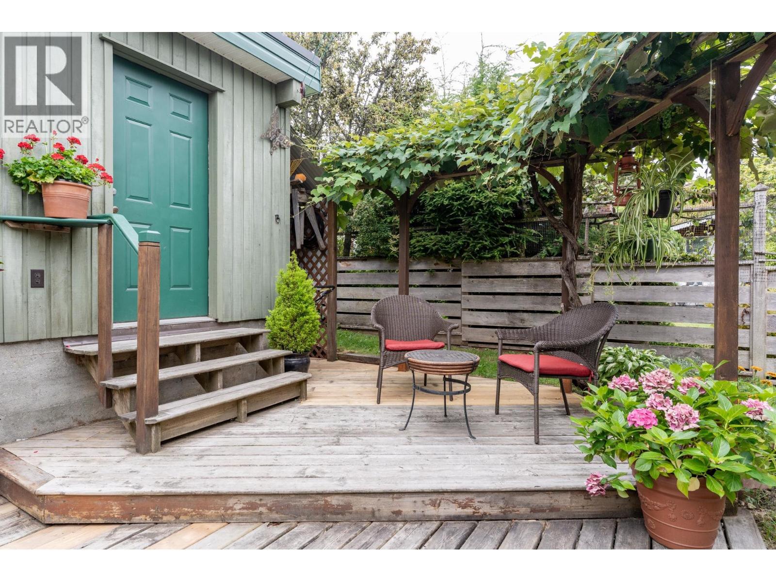 4362 Cambridge Street, Burnaby, British Columbia  V5C 1H4 - Photo 32 - R3039416