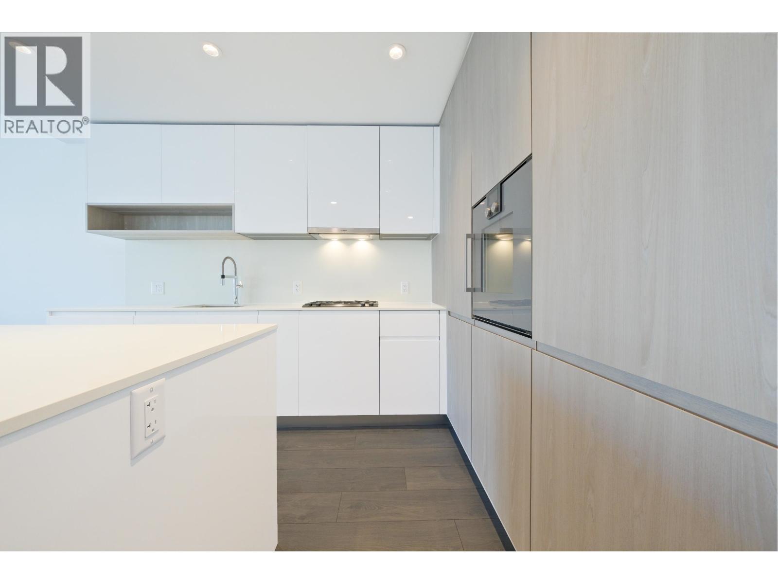 762 6600 Minoru Boulevard, Richmond, British Columbia  V6Y 0N3 - Photo 6 - R3055031