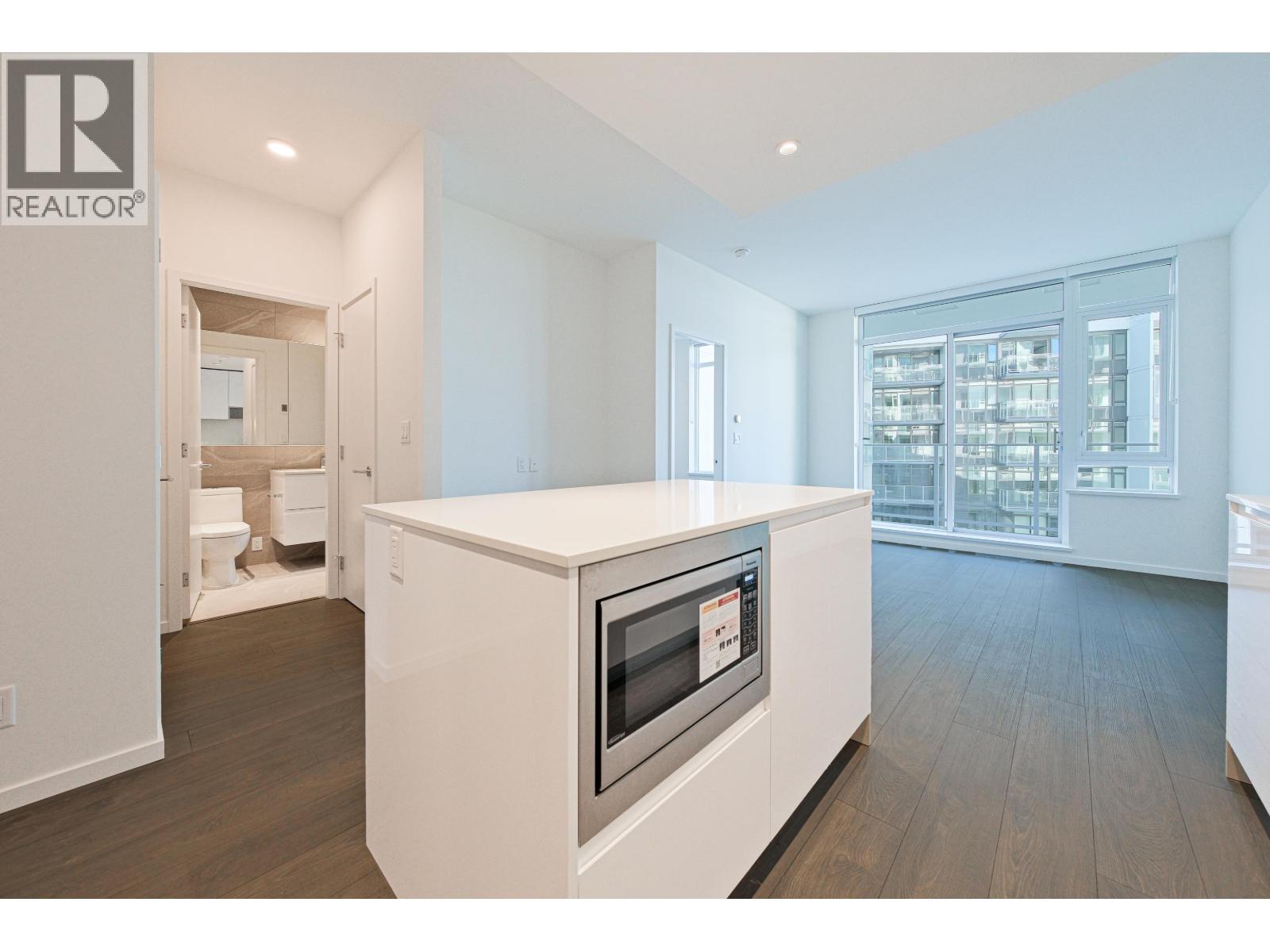 752 6500 Minoru Boulevard, Richmond, British Columbia  V6Y 0N3 - Photo 9 - R3055036