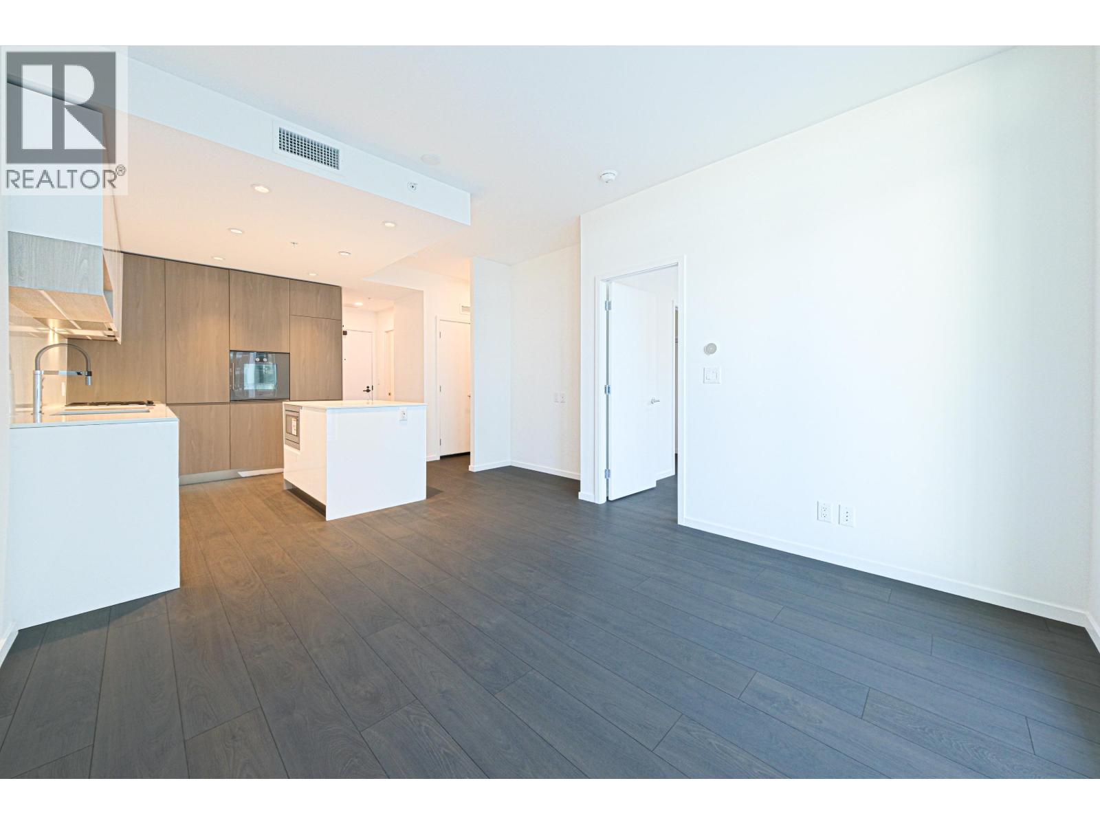 752 6500 Minoru Boulevard, Richmond, British Columbia  V6Y 0N3 - Photo 10 - R3055036