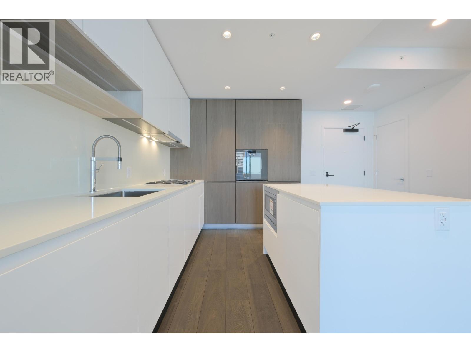 762 6600 Minoru Boulevard, Richmond, British Columbia  V6Y 0N3 - Photo 9 - R3055031