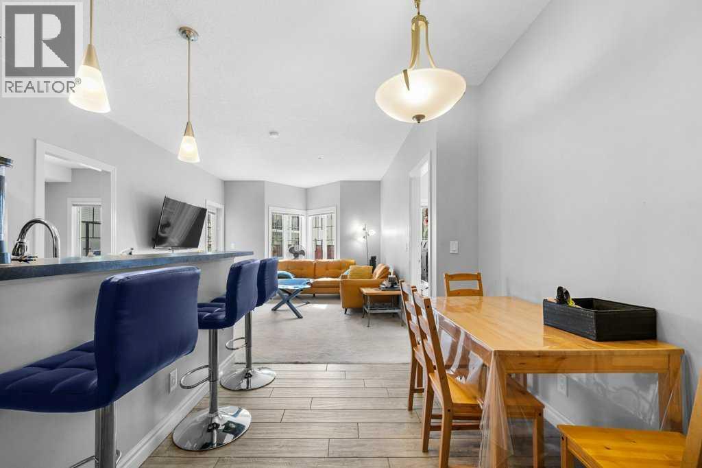 221, 60 Royal Oak Plaza Nw, Calgary, Alberta  T3G 0A7 - Photo 3 - A2246040