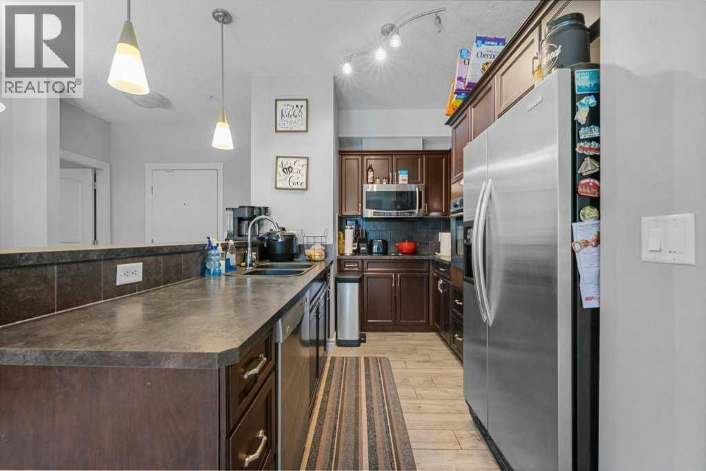 221, 60 Royal Oak Plaza Nw, Calgary, Alberta  T3G 0A7 - Photo 10 - A2246040