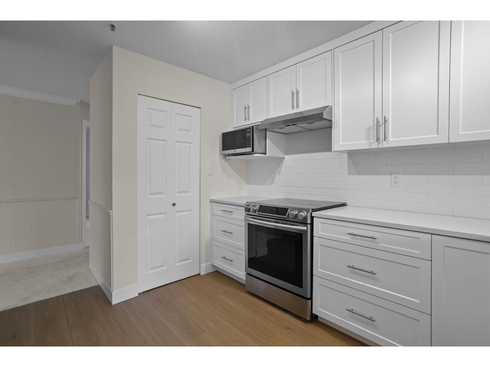 201 3172 Gladwin Road, Abbotsford, British Columbia  V2T 5T3 - Photo 15 - R3047941