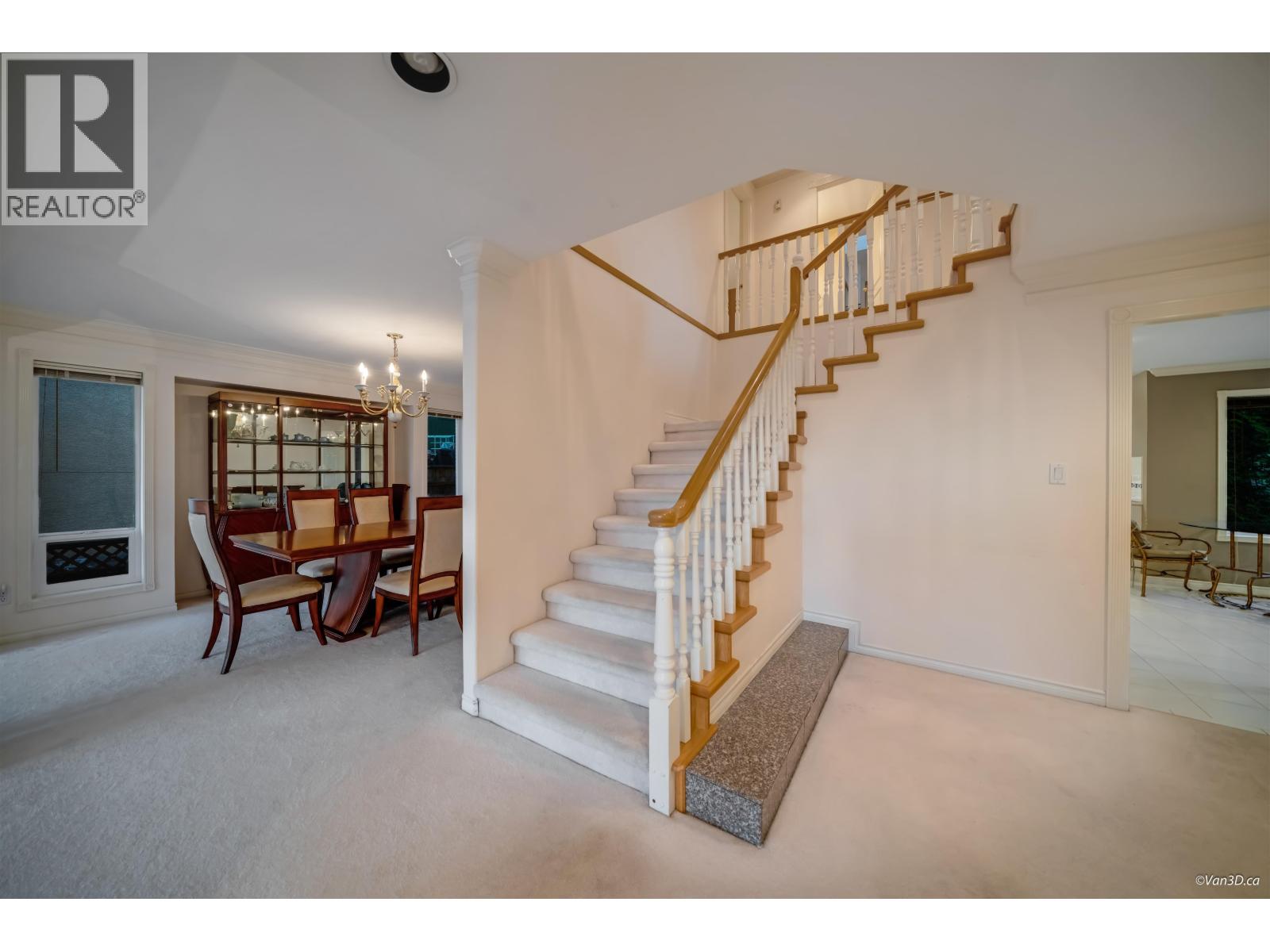 2599 Diamond Crescent, Coquitlam, British Columbia  V3E 2Z3 - Photo 12 - R3053763
