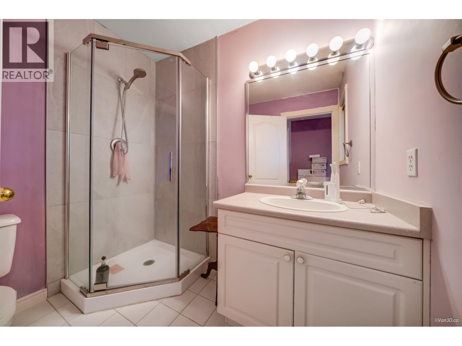2599 Diamond Crescent, Coquitlam, British Columbia  V3E 2Z3 - Photo 21 - R3053763