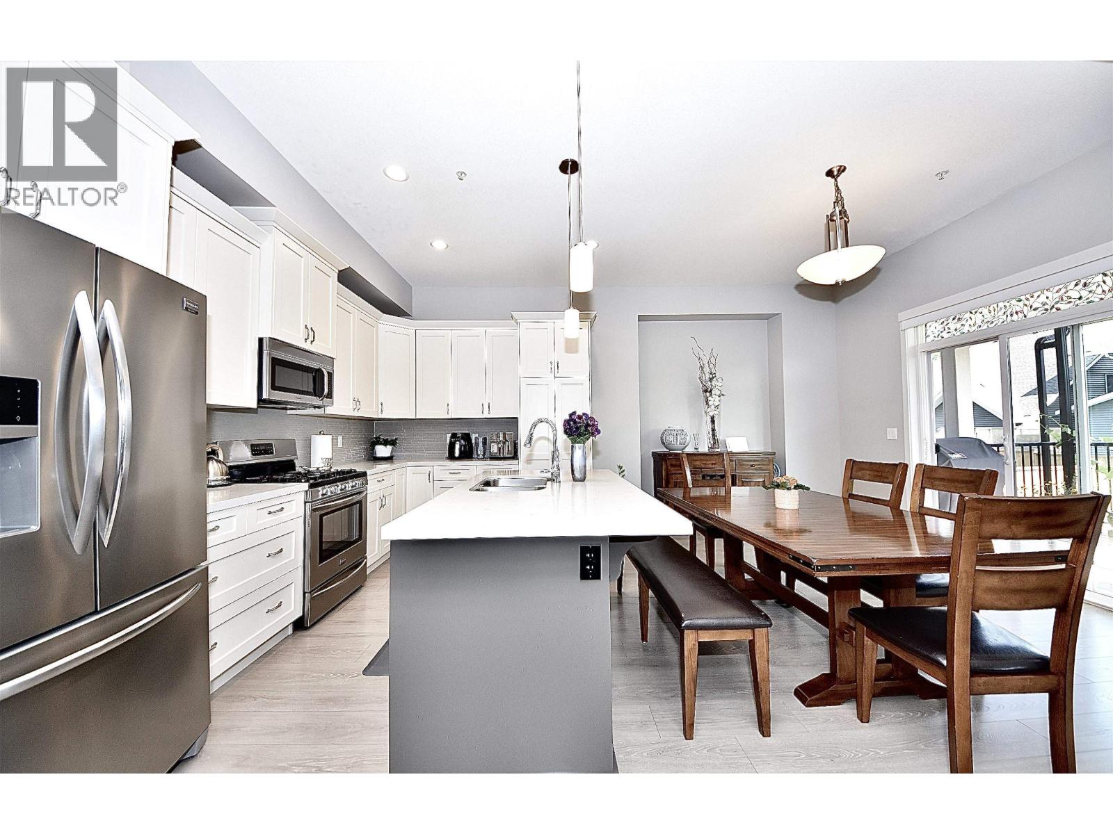 24442 113 Avenue, Maple Ridge, British Columbia  V2W 5H5 - Photo 4 - R3058139