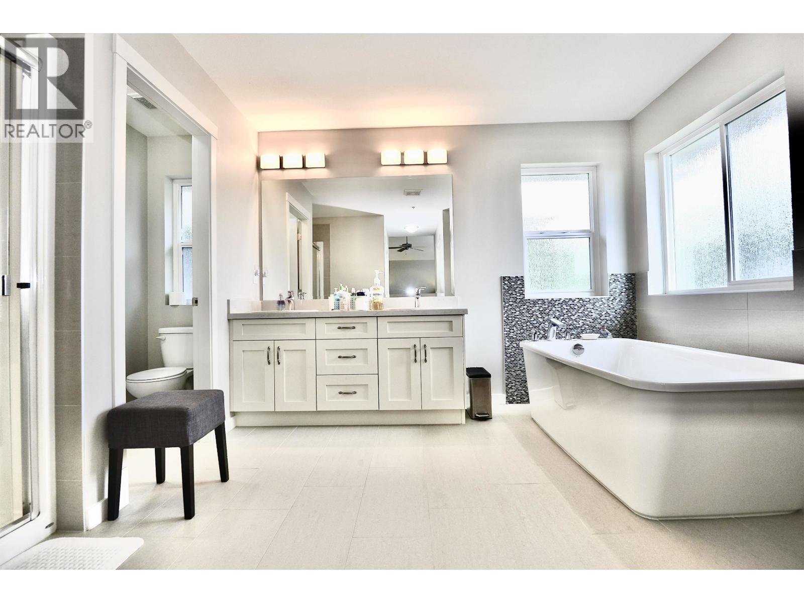 24442 113 Avenue, Maple Ridge, British Columbia  V2W 5H5 - Photo 21 - R3058139