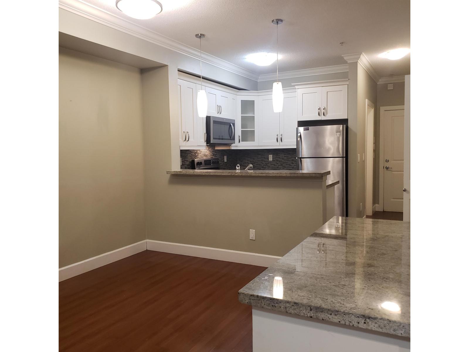 113 13897 Fraser Highway, Surrey, British Columbia  V3T 4E6 - Photo 5 - R3058229