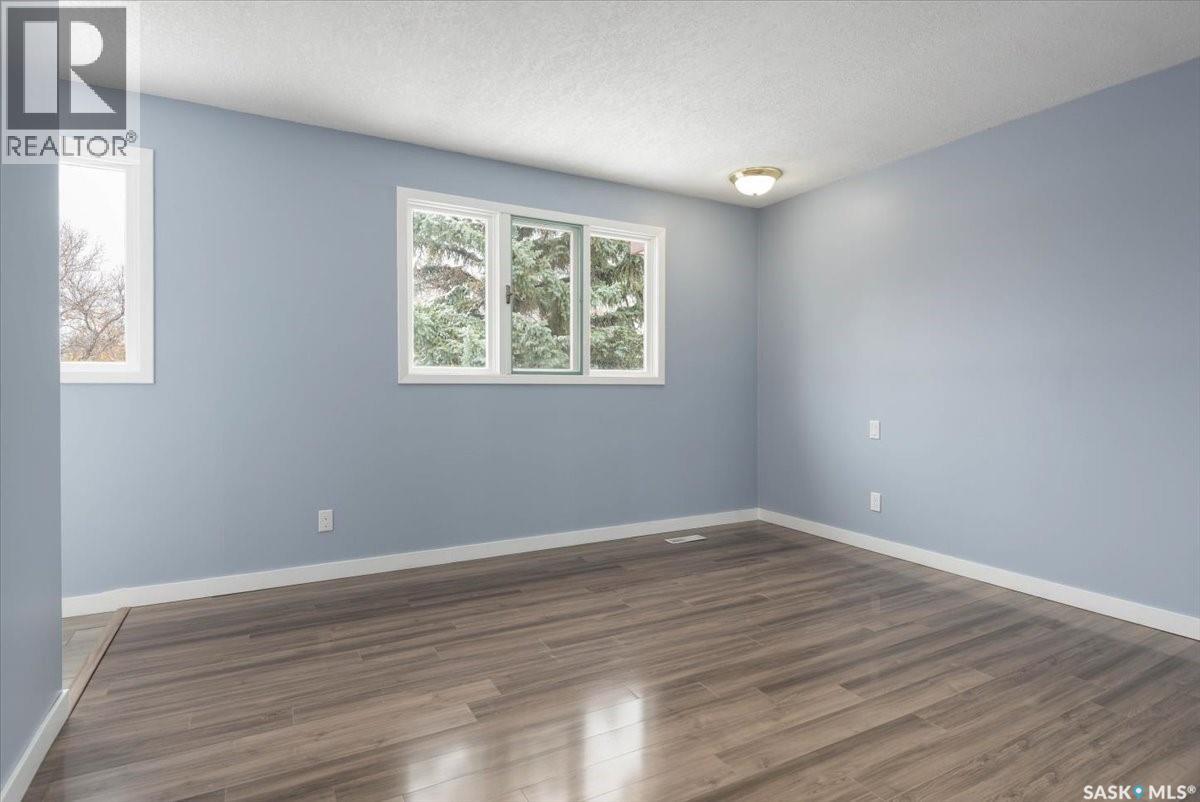 27 Melville Avenue, Regina, Saskatchewan  S4T 7H5 - Photo 20 - SK020850