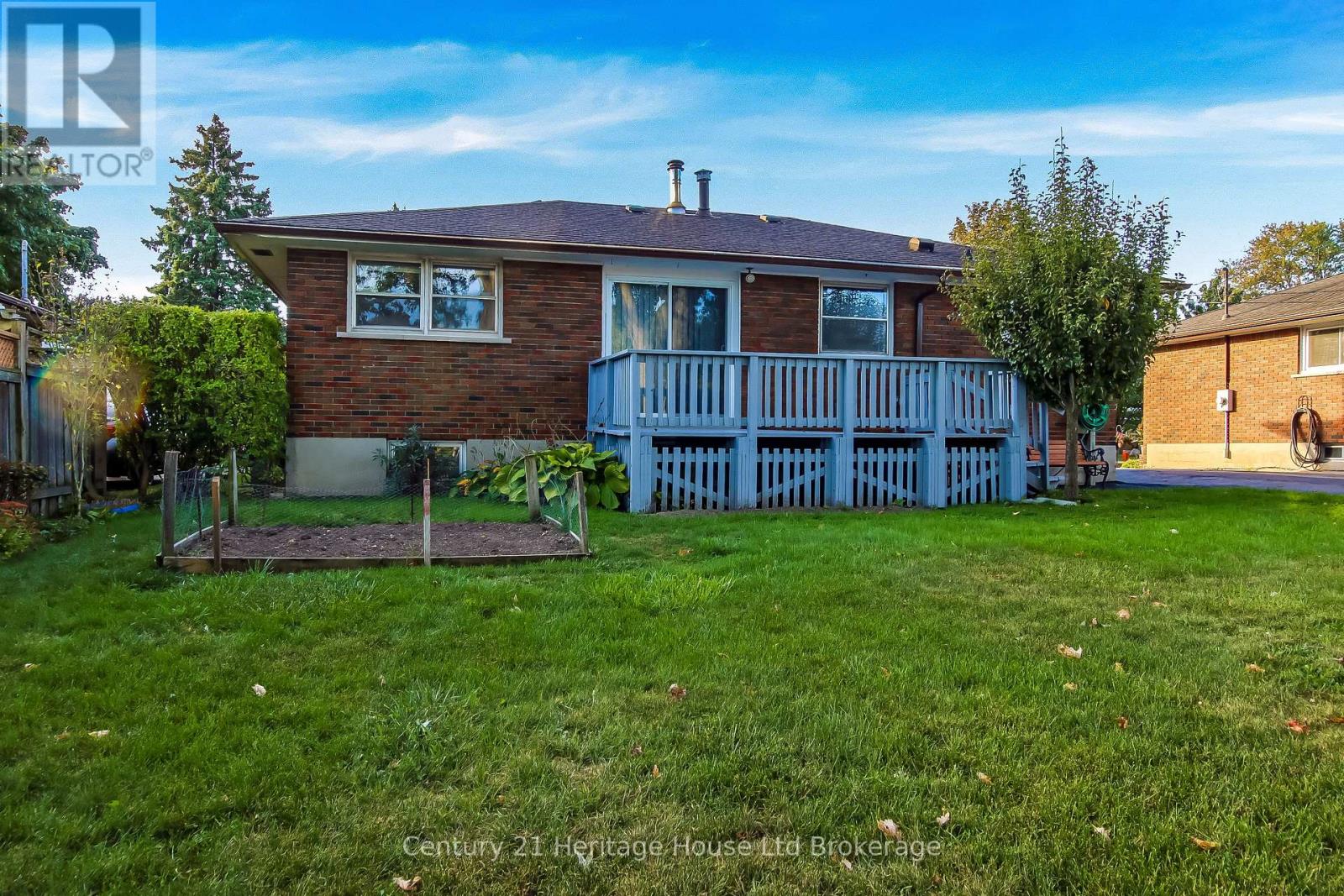 1009 Warwick Street, Woodstock, Ontario  N4S 4S3 - Photo 29 - X12461142