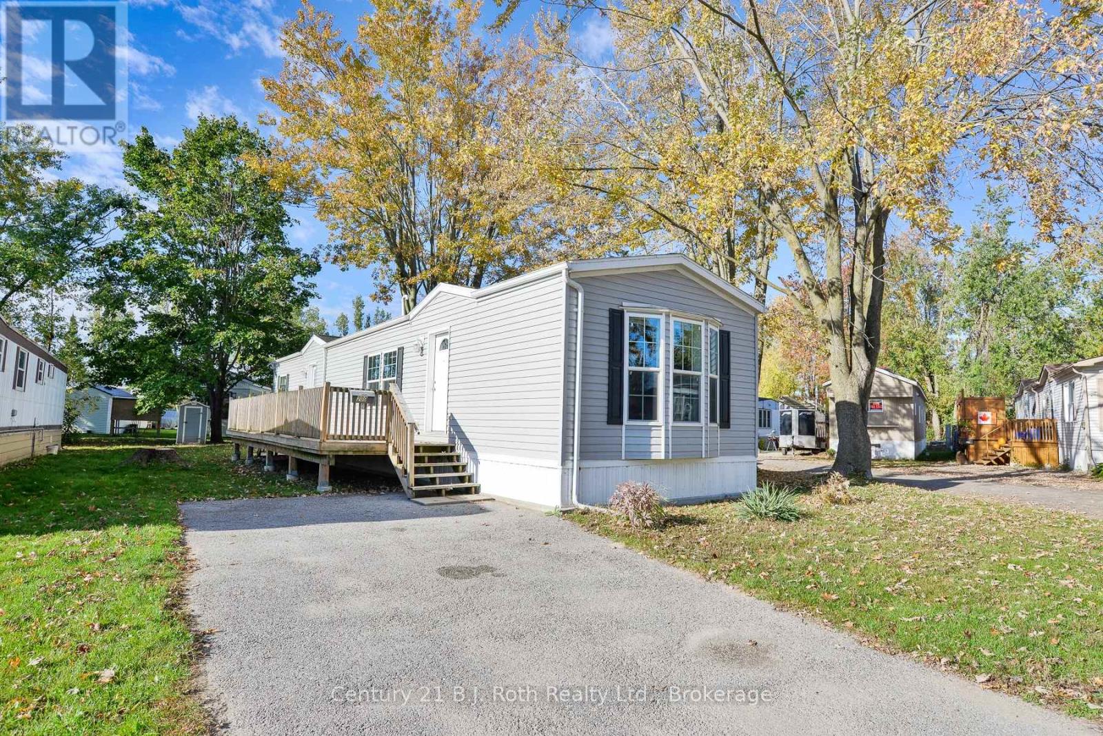200 - 580 West Street S, Orillia, Ontario  L3V 6L8 - Photo 3 - S12462069
