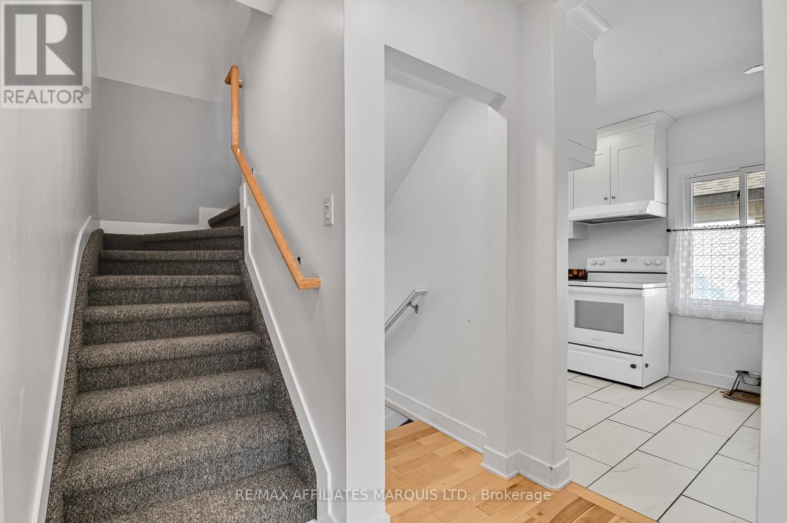 1006 Second Street E, Cornwall, Ontario  K6H 2A9 - Photo 12 - X12462086
