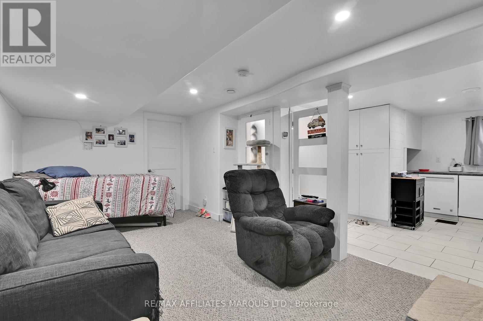 1006 Second Street E, Cornwall, Ontario  K6H 2A9 - Photo 27 - X12462086