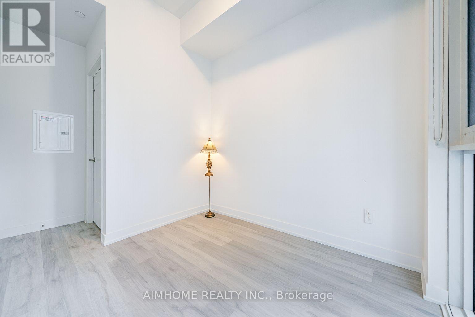 1723 - 70 Princess Street, Toronto, Ontario  M5A 0X6 - Photo 8 - C12459509