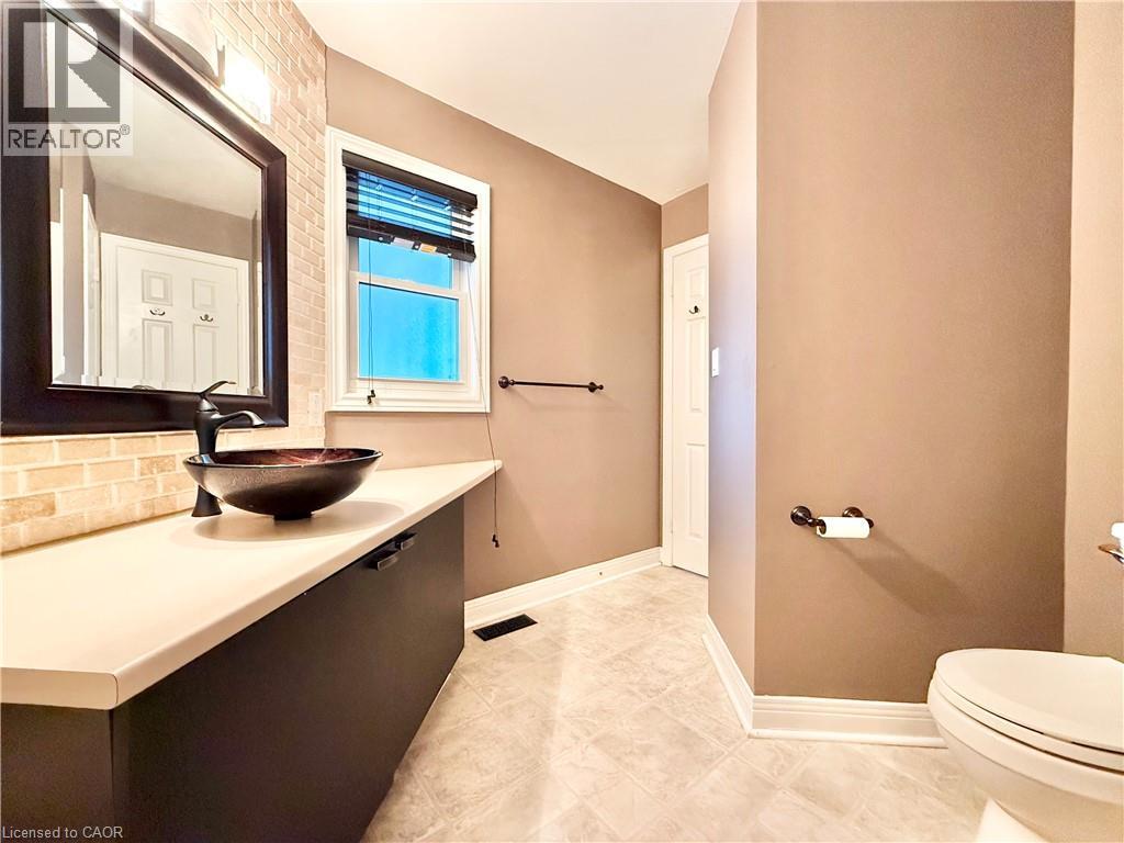 1220 Thorpe Road Unit# 214, Burlington, Ontario  L7S 2H5 - Photo 23 - 40779124