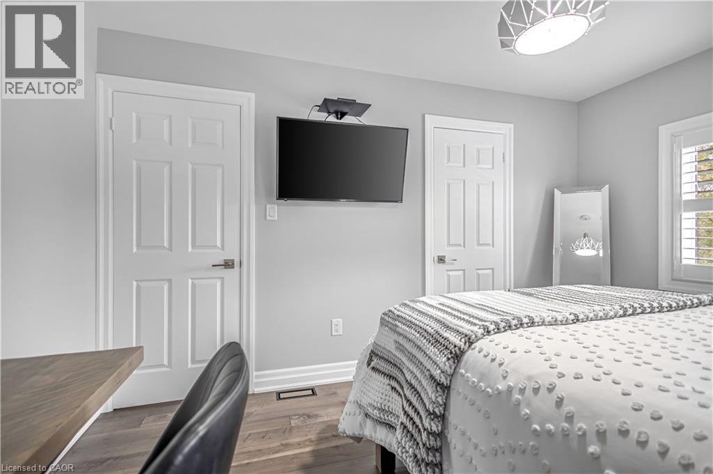 2403 Whitehorn Drive, Burlington, Ontario  L7L 7N4 - Photo 29 - 40778537