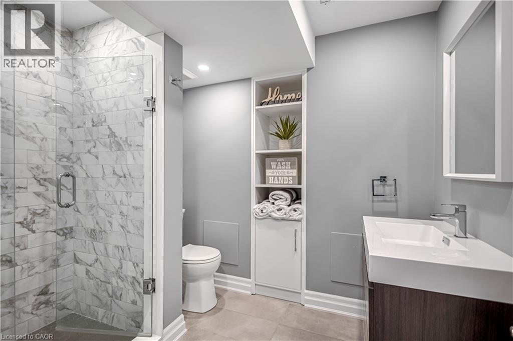 2403 Whitehorn Drive, Burlington, Ontario  L7L 7N4 - Photo 39 - 40778537