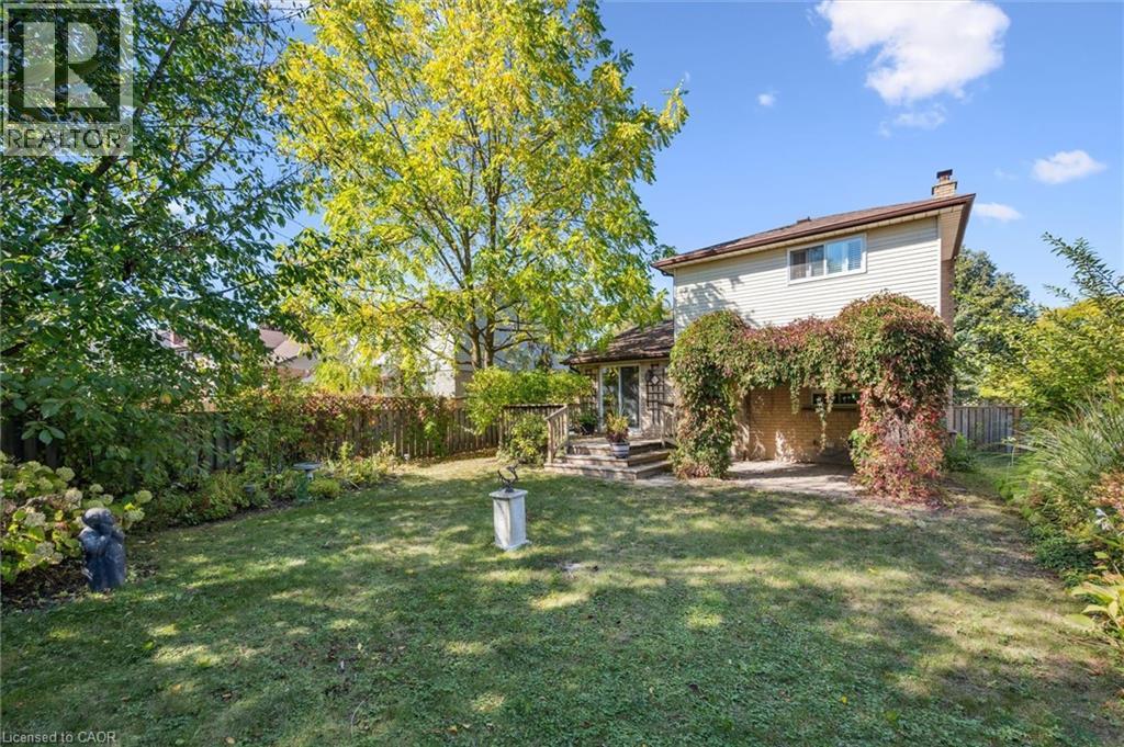 116 Erinbrook Drive, Kitchener, Ontario  N2E 3C4 - Photo 39 - 40777906