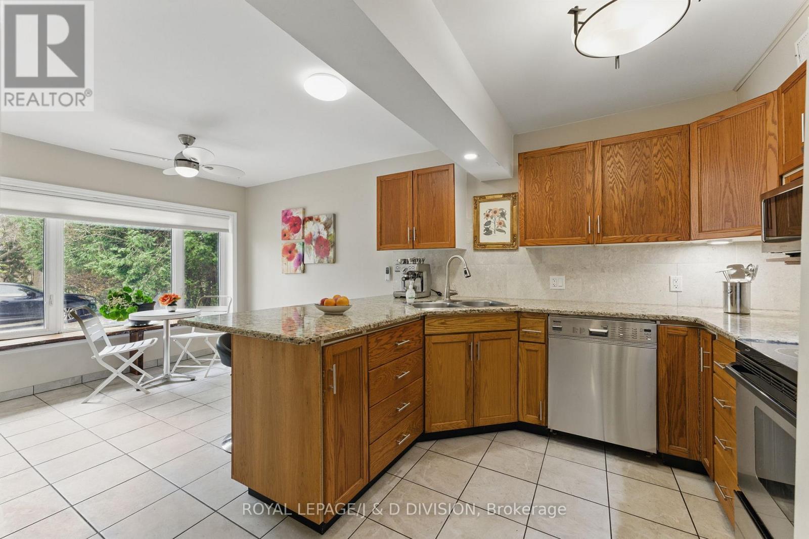 295 Brant Road, Brant, Ontario  N0E 1N0 - Photo 29 - X12131756