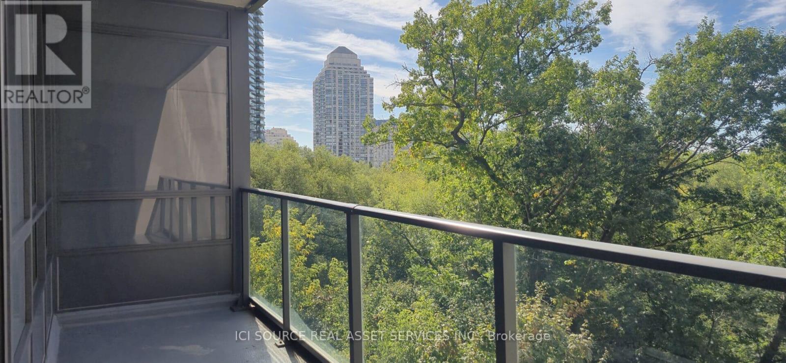 304 - 36 Park Lawn Road, Toronto, Ontario  M8V 0E5 - Photo 11 - W12451112
