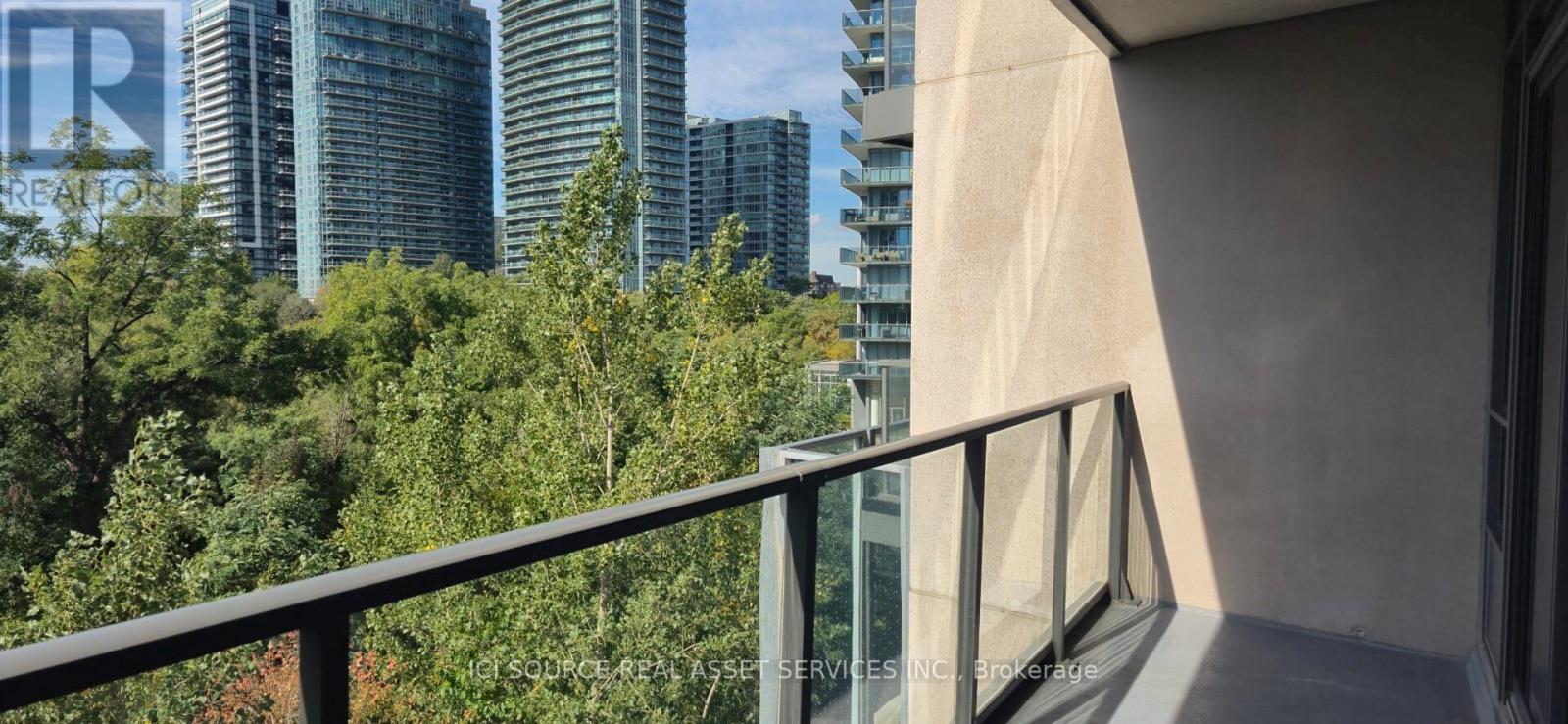 304 - 36 Park Lawn Road, Toronto, Ontario  M8V 0E5 - Photo 12 - W12451112
