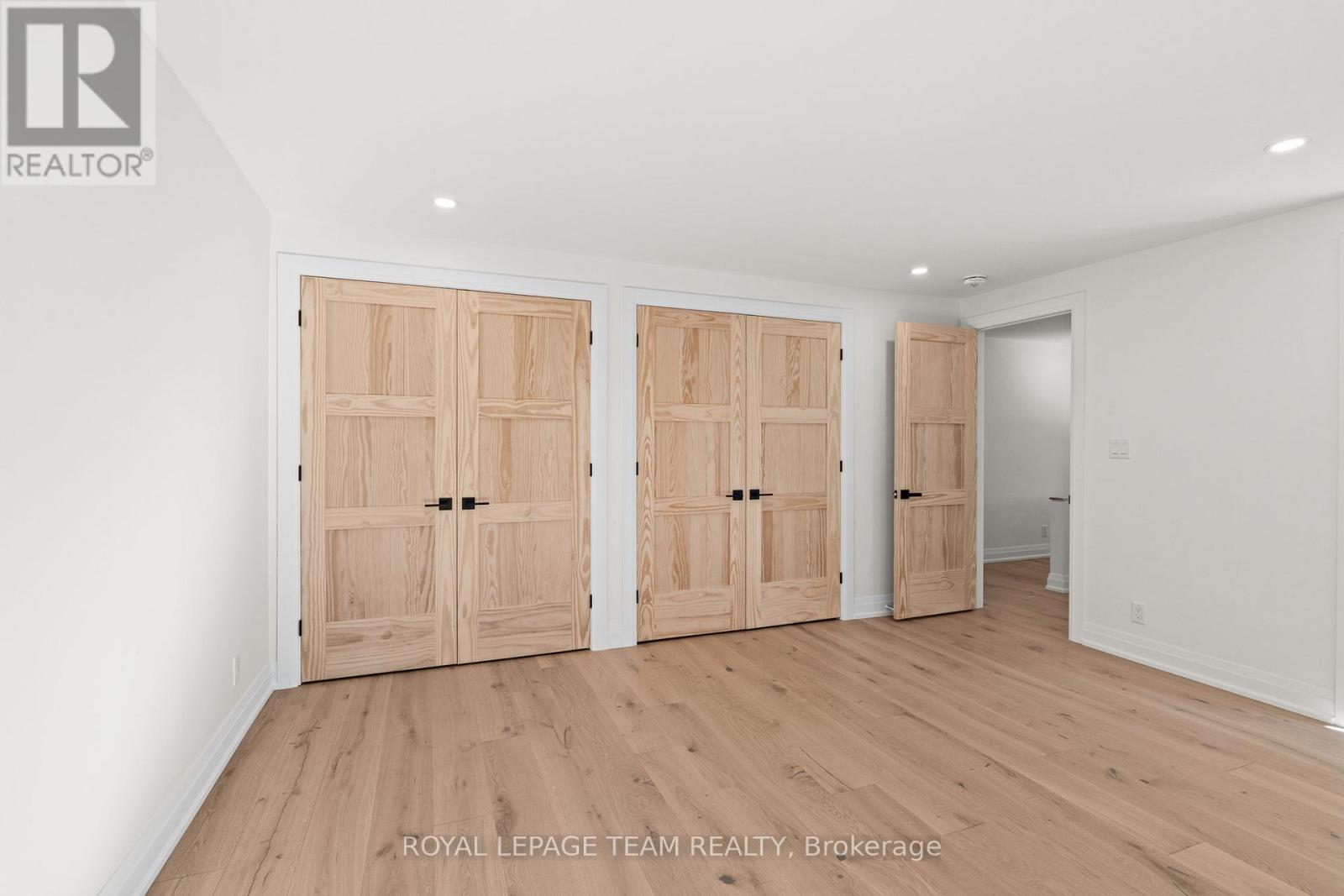 5575 South Sunset Drive, Ottawa, Ontario  K4M 1J4 - Photo 29 - X12462031
