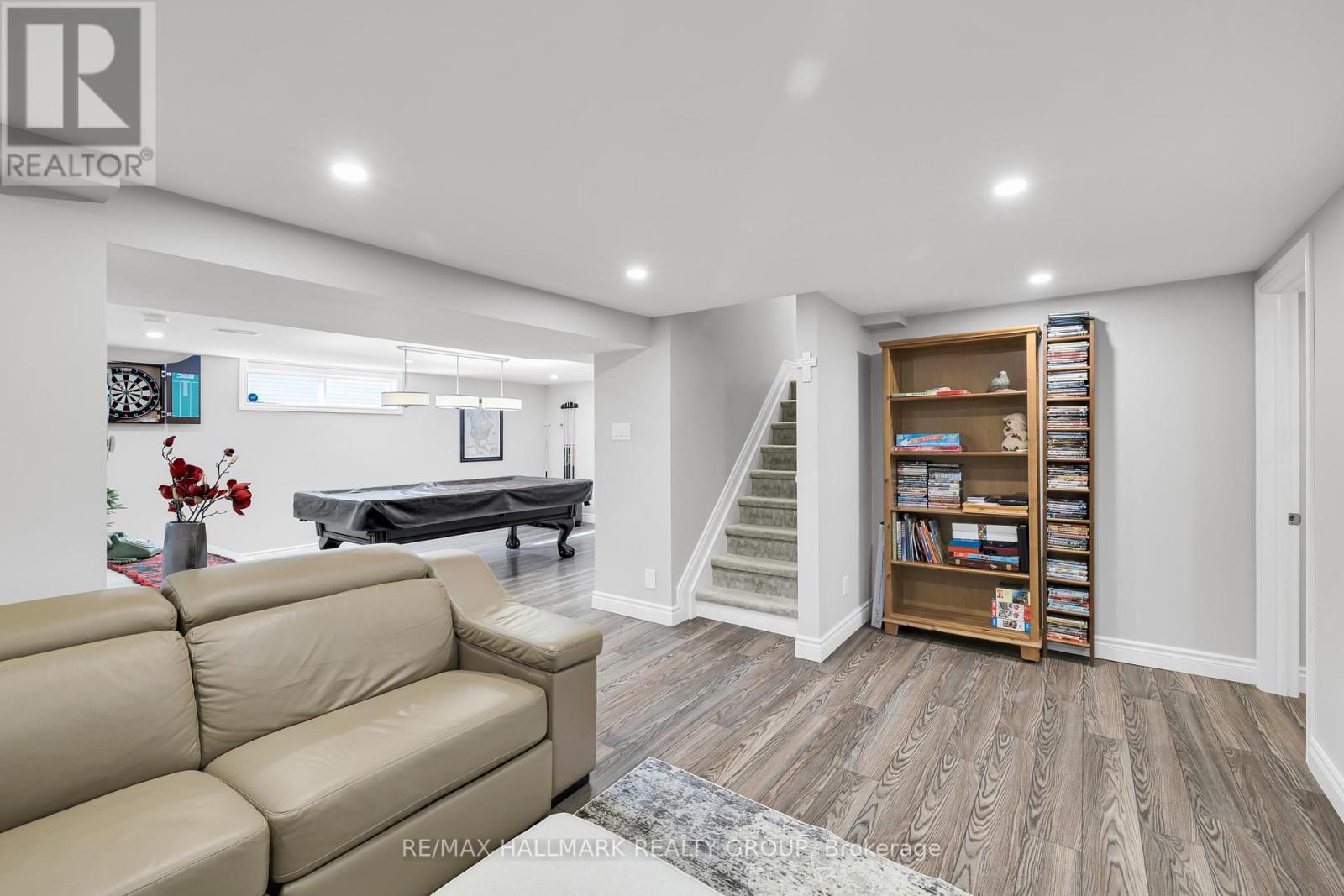 118 Queensline Drive, Ottawa, Ontario  K2H 7J5 - Photo 34 - X12462048