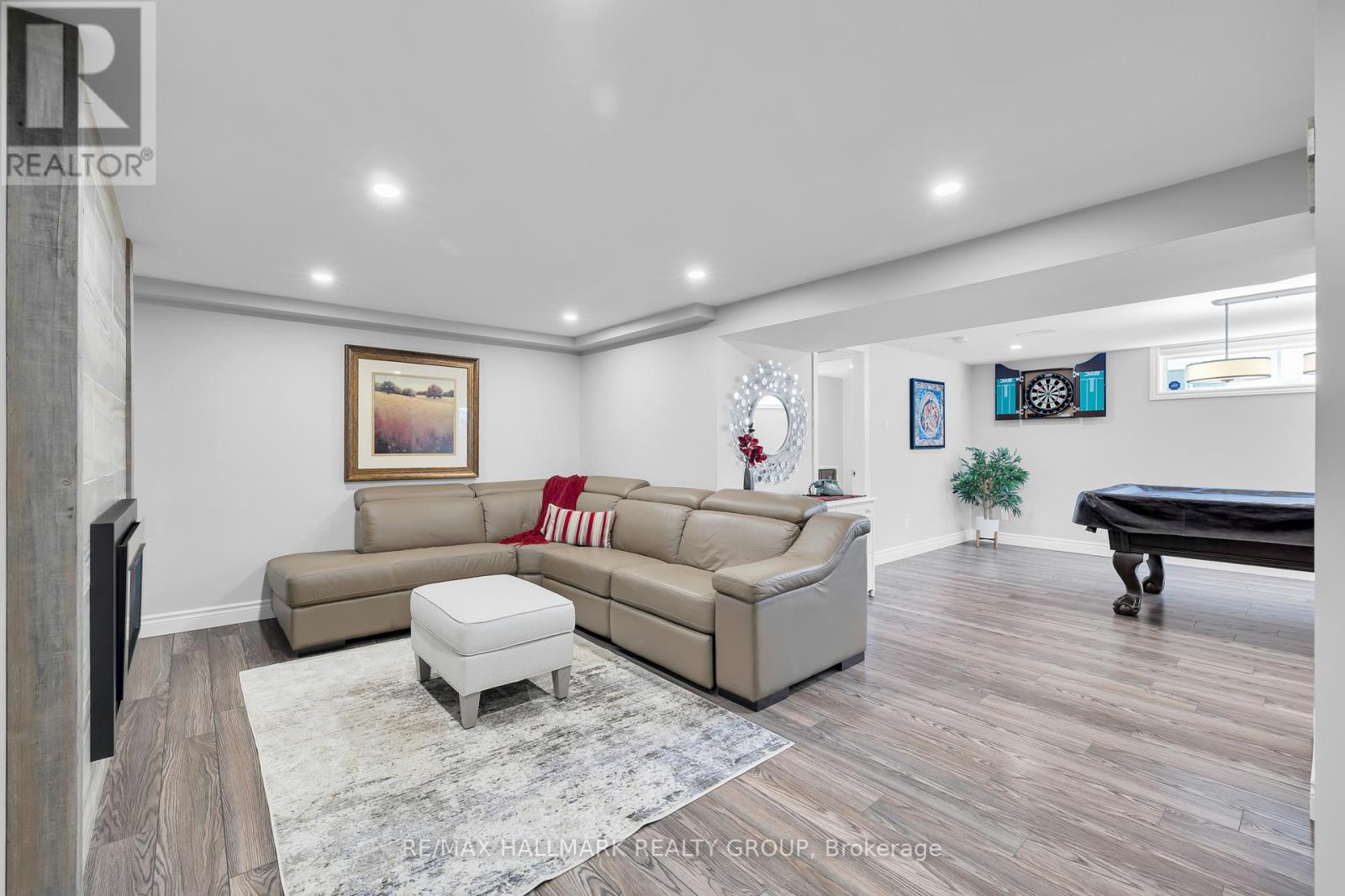 118 Queensline Drive, Ottawa, Ontario  K2H 7J5 - Photo 36 - X12462048