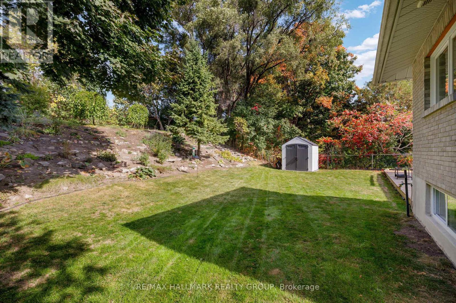 118 Queensline Drive, Ottawa, Ontario  K2H 7J5 - Photo 45 - X12462048