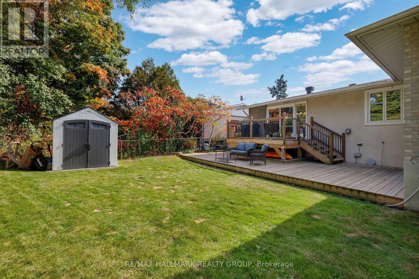 118 Queensline Drive, Ottawa, Ontario  K2H 7J5 - Photo 46 - X12462048