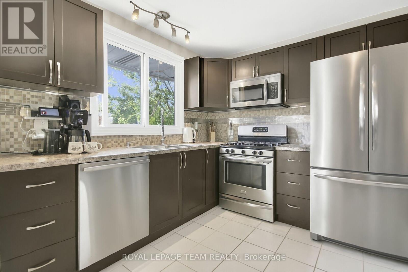 64 Owlshead Road, Ottawa, Ontario  K0A 3P0 - Photo 15 - X12462079