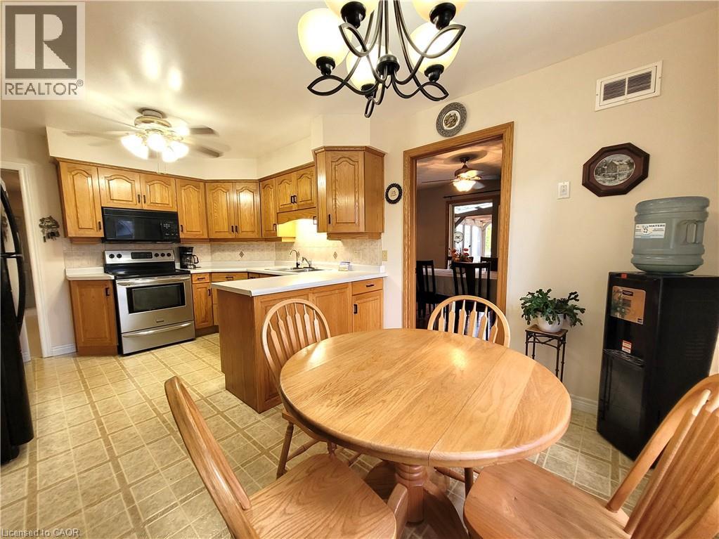 8 Simon Court, Waterford, Ontario  N0E 1Y0 - Photo 11 - 40779076