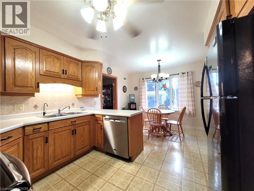 8 Simon Court, Waterford, Ontario  N0E 1Y0 - Photo 12 - 40779076