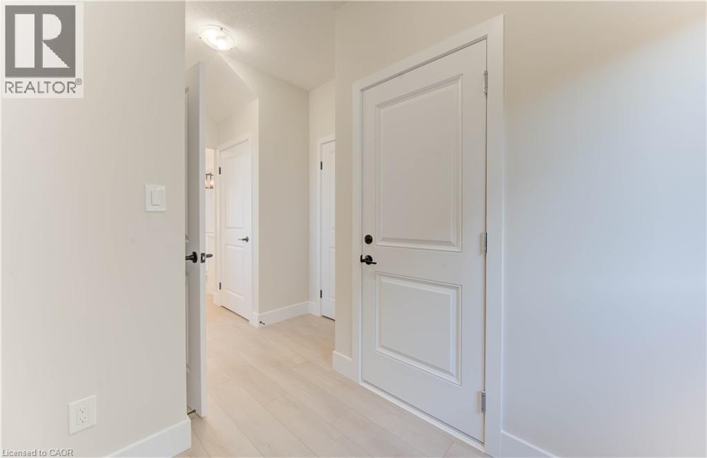 171 Otterbein Road, Kitchener, Ontario  N2B 0A8 - Photo 20 - 40779021