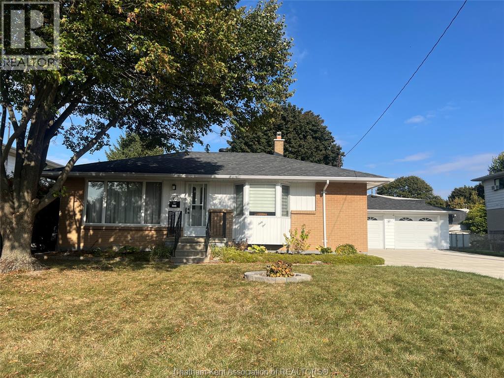 61 Semenyn Avenue, Chatham, Ontario  N7L 3R7 - Photo 1 - 25019995