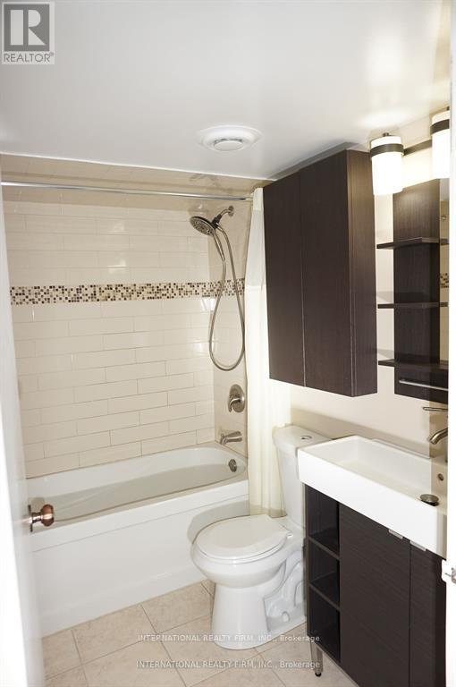1804 - 133 Torresdale Avenue, Toronto, Ontario  M2R 3T2 - Photo 21 - C12453654
