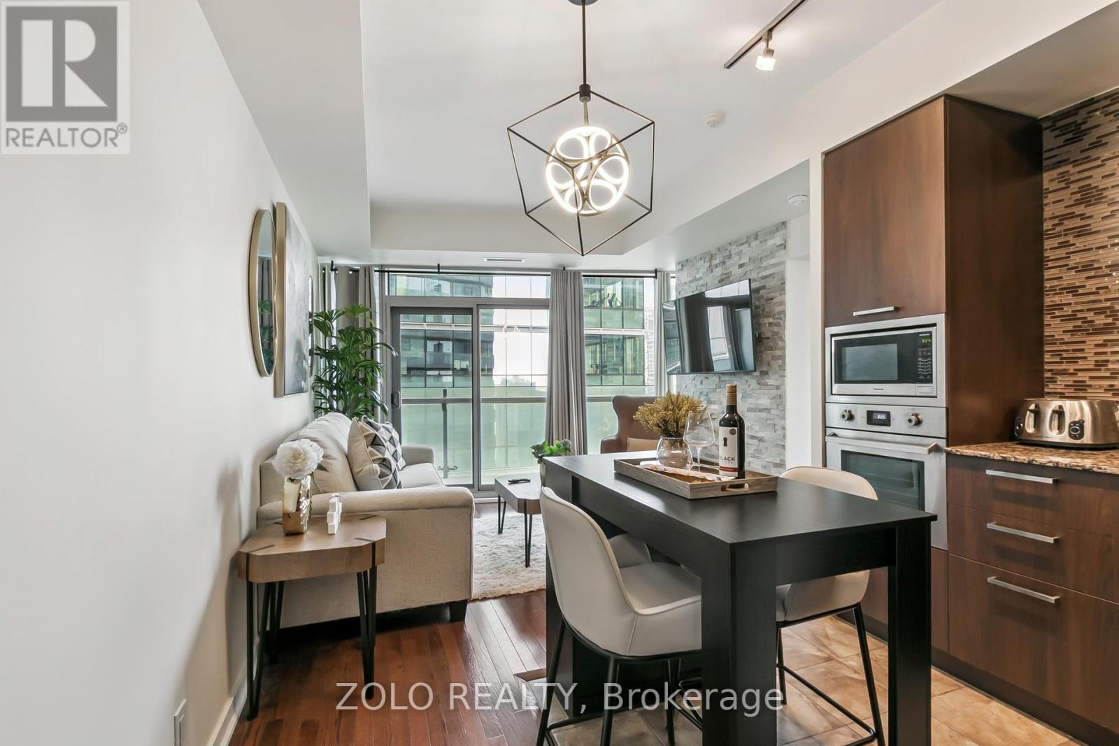 3410 - 14 York Street, Toronto, Ontario  M5J 0B1 - Photo 4 - C12461906