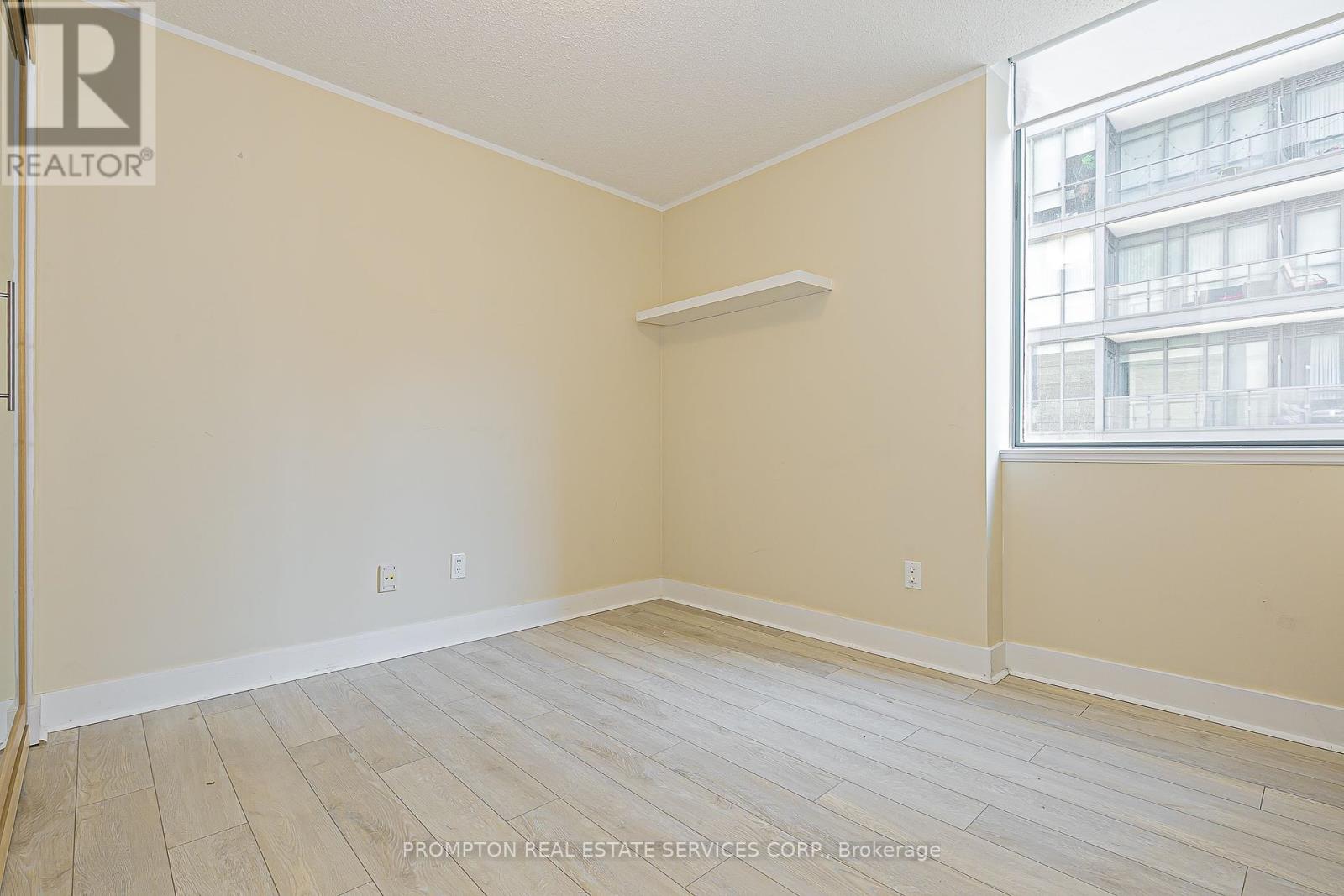 1216 - 438 King Street W, Toronto, Ontario  M5V 3T9 - Photo 16 - C12461912