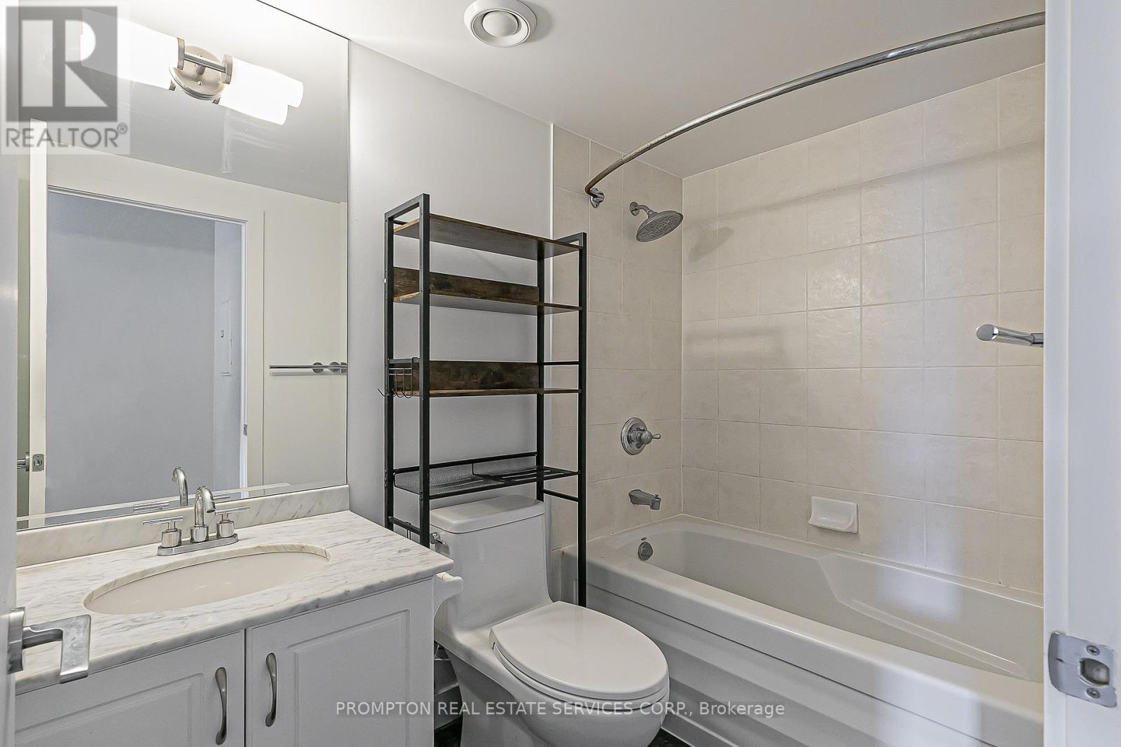 1216 - 438 King Street W, Toronto, Ontario  M5V 3T9 - Photo 20 - C12461912