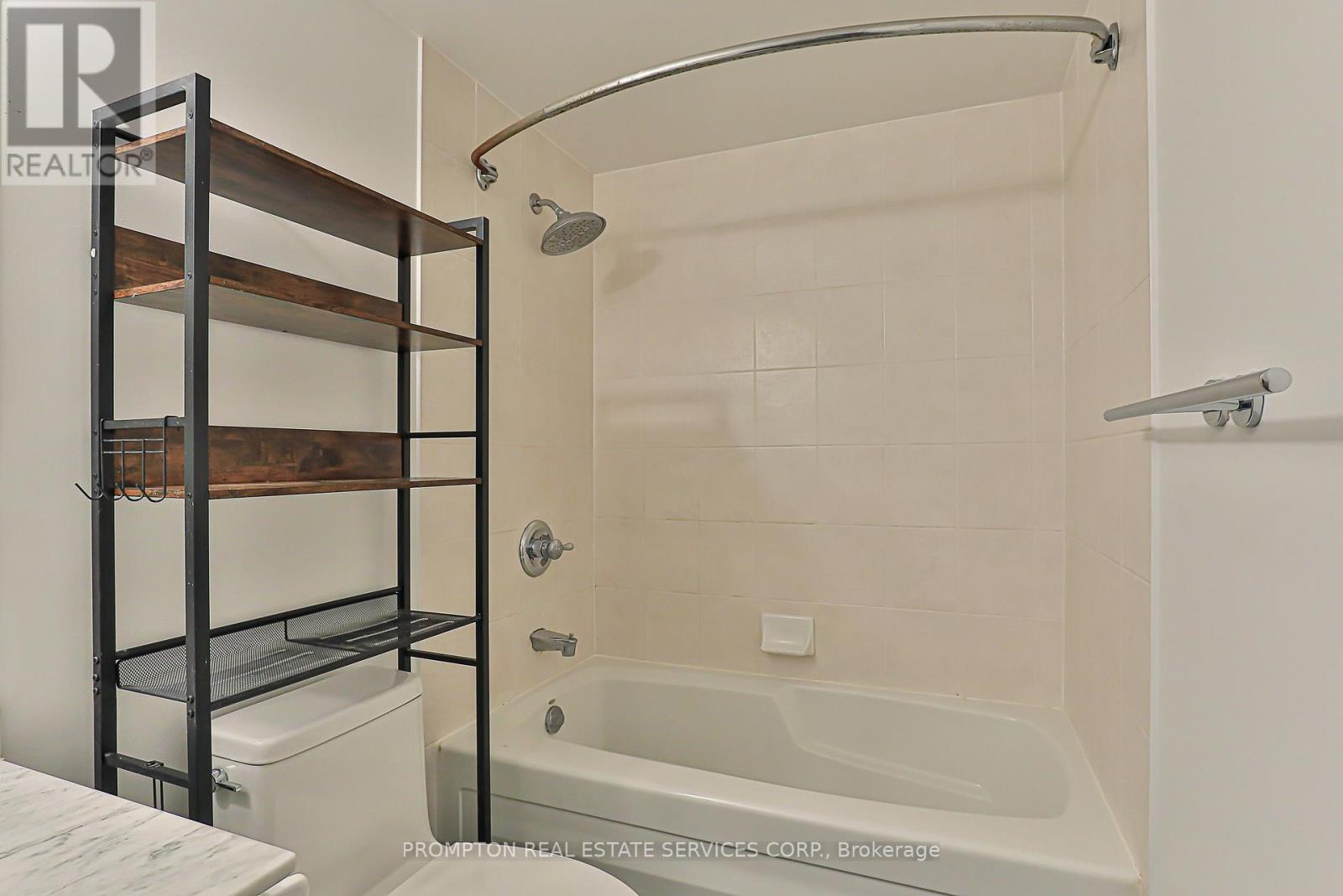 1216 - 438 King Street W, Toronto, Ontario  M5V 3T9 - Photo 22 - C12461912