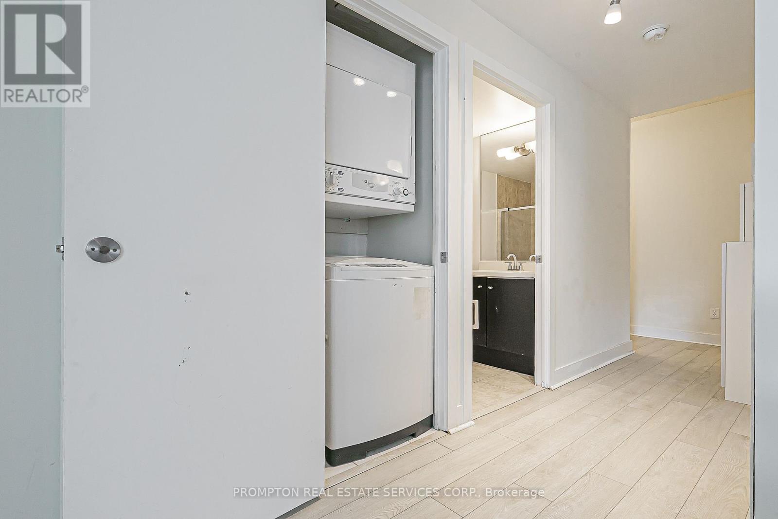 1216 - 438 King Street W, Toronto, Ontario  M5V 3T9 - Photo 23 - C12461912