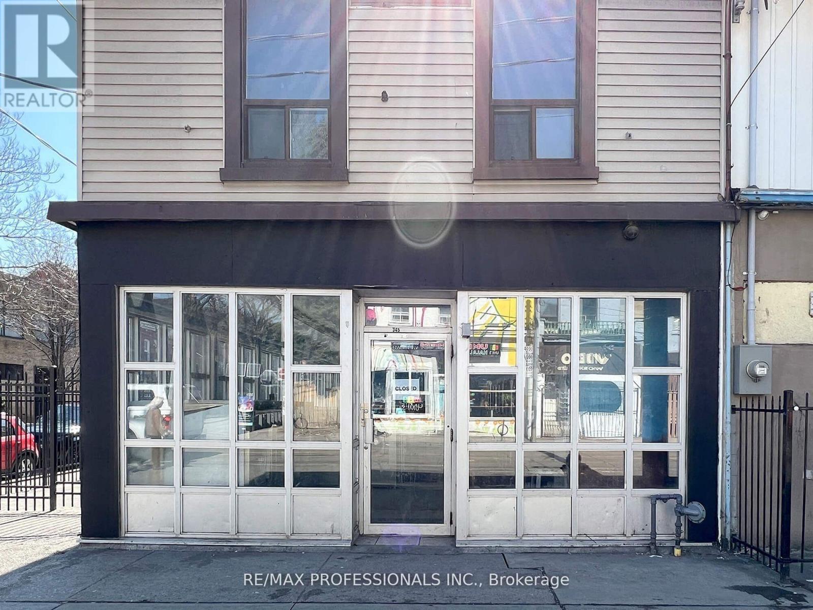 Main - 345 Dundas Street E, Toronto, Ontario  M5A 2A2 - Photo 5 - C12461947