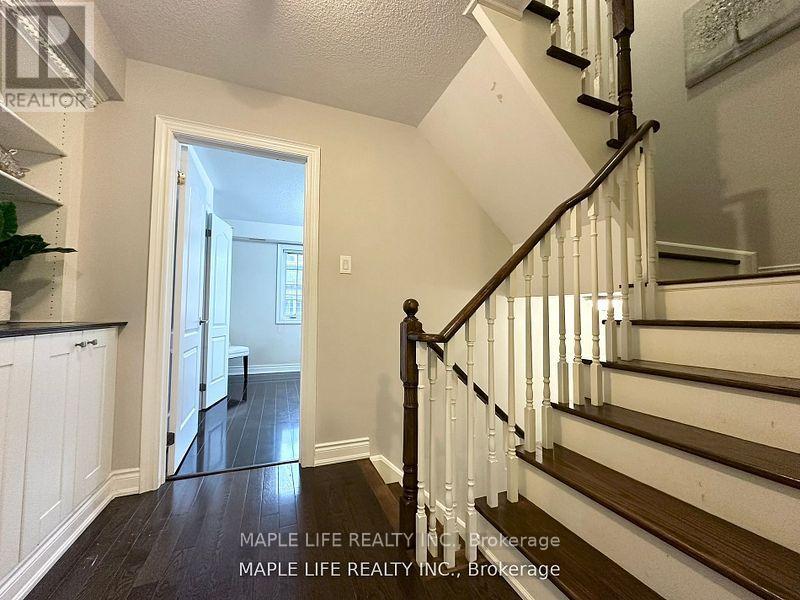 5 Hayes Lane, Toronto, Ontario  M2N 0E7 - Photo 15 - C12461975