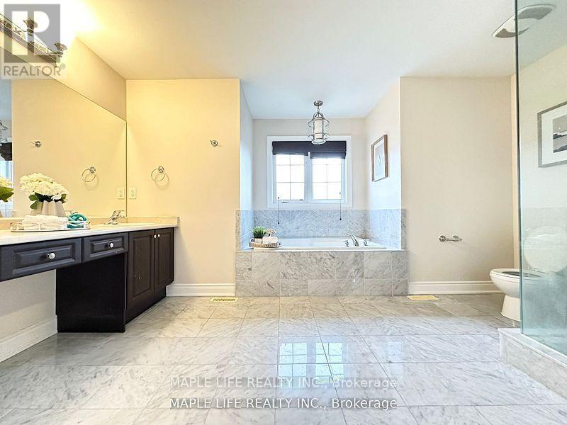 5 Hayes Lane, Toronto, Ontario  M2N 0E7 - Photo 24 - C12461975