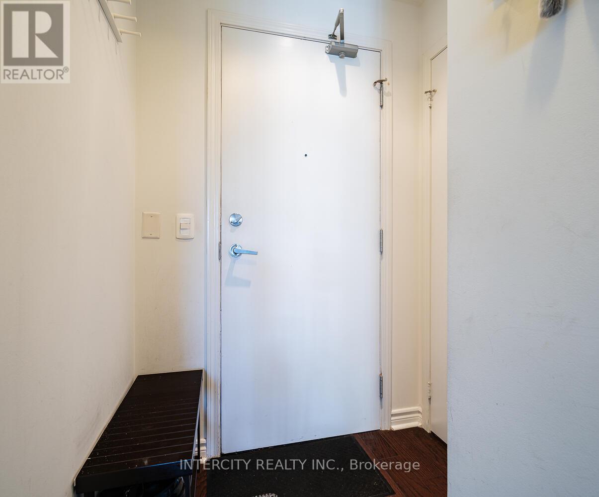 525 - 2885 Bayview Avenue, Toronto, Ontario  M2K 0A3 - Photo 4 - C12461988