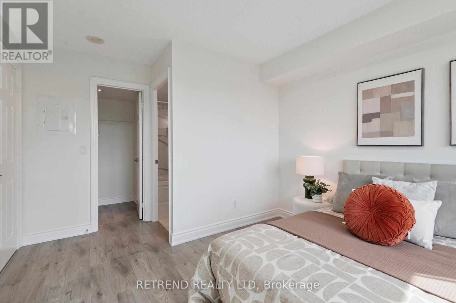 411 - 15 Greenview Avenue, Toronto, Ontario  M2M 4M7 - Photo 31 - C12461995